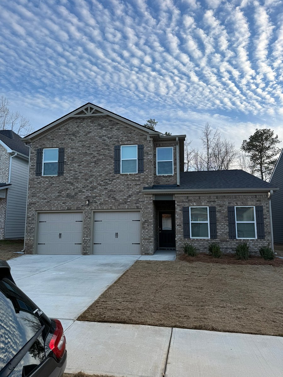 Located in a quiet Fairburn / South Fulton neighborhood.
