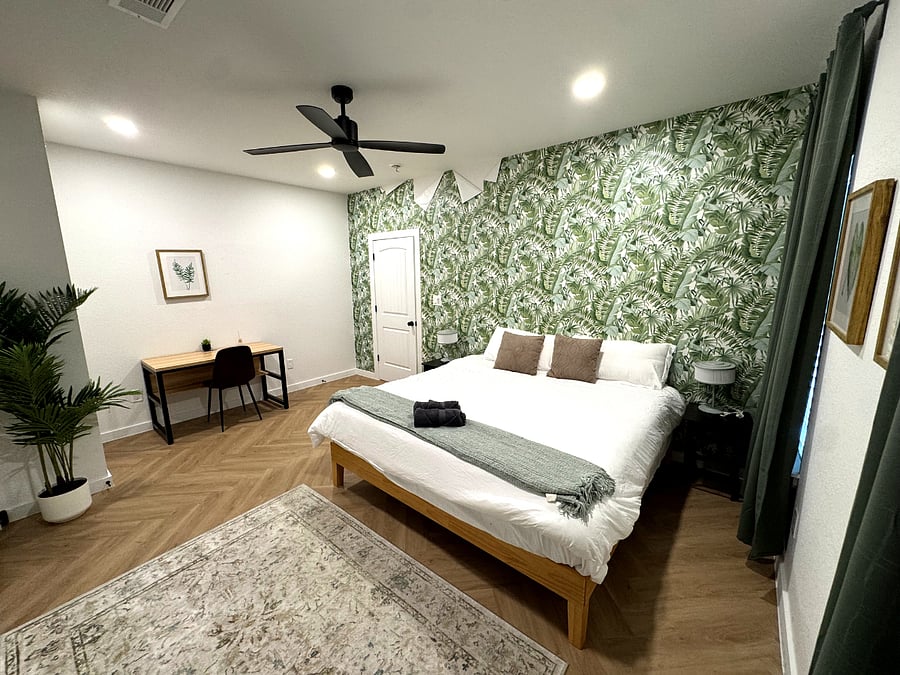 2nd Floor Master Suite