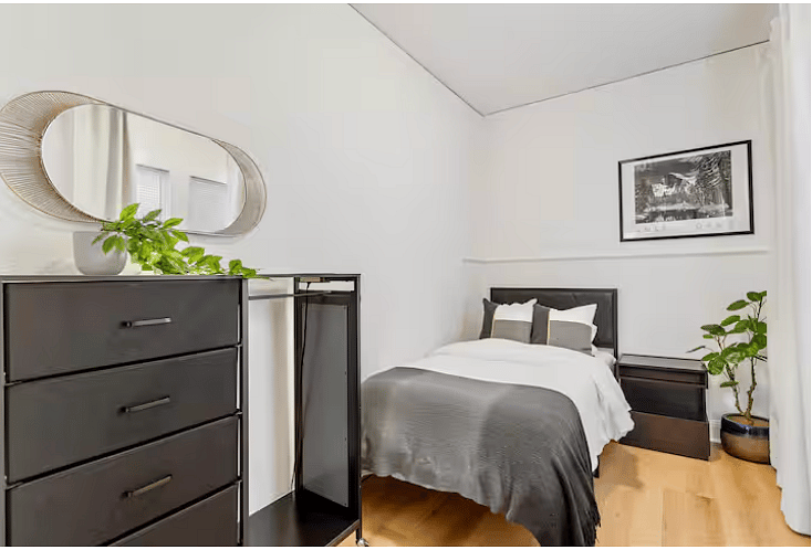 2nd Bedroom (Twin bed)