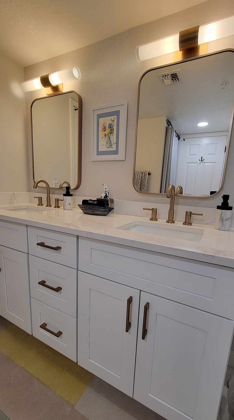 Double vanity