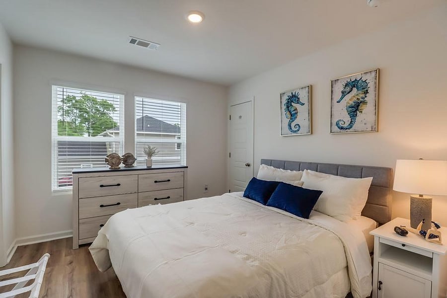 Second bedroom