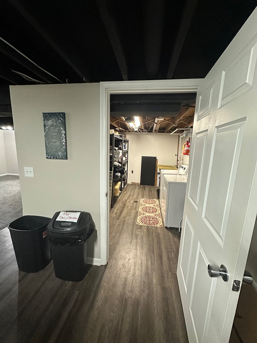 Basement laundry 