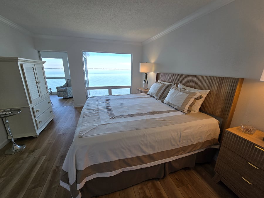 Master bedroom Port Charlotte Harbor views