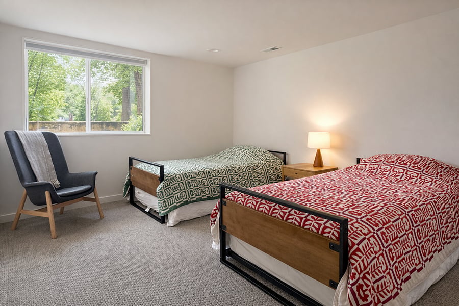 2 single beds with roll out 2 rollout beds