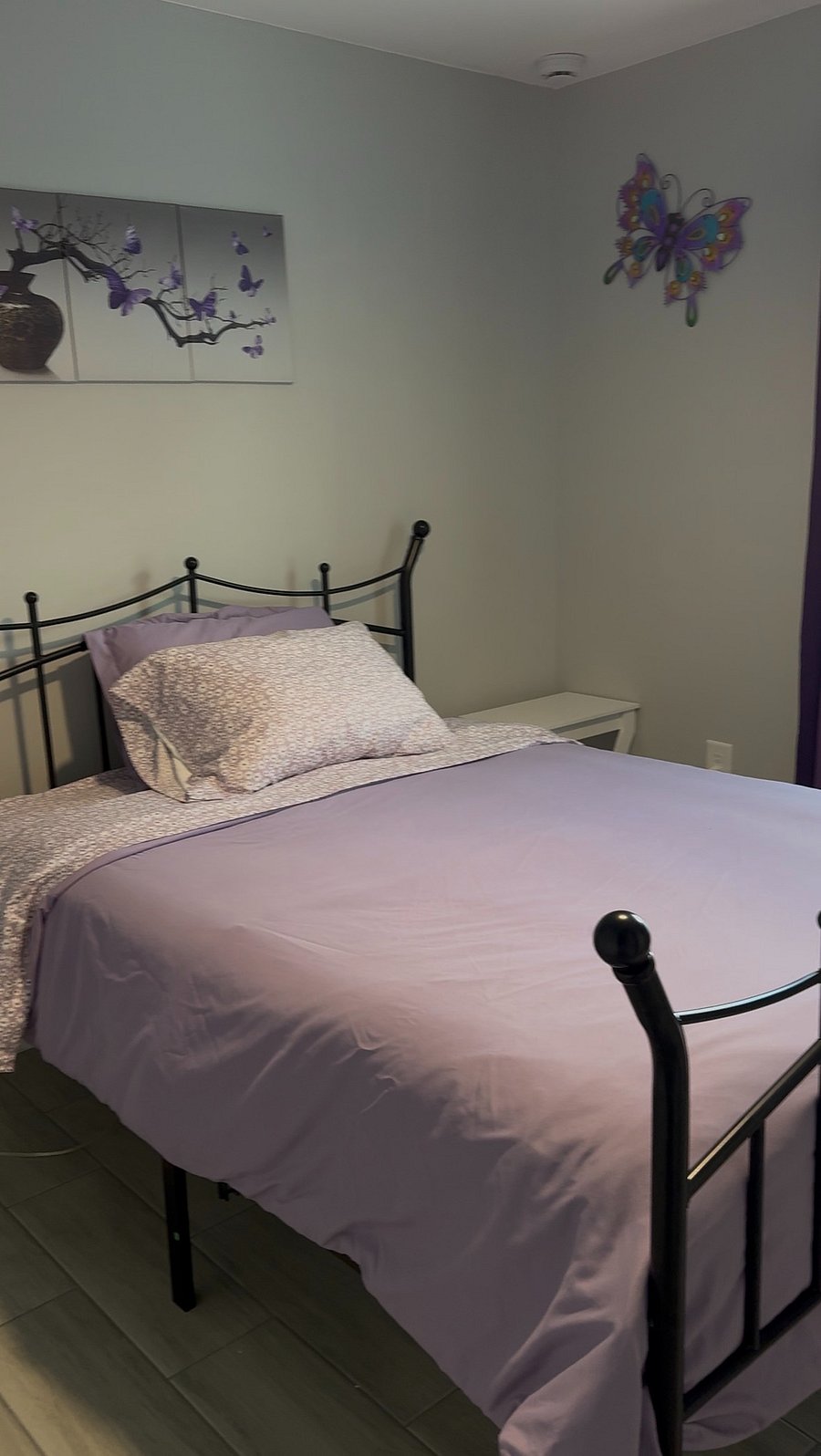 $900-Private Room-Shared Bath 1 FULL - can be converted to Shared room.