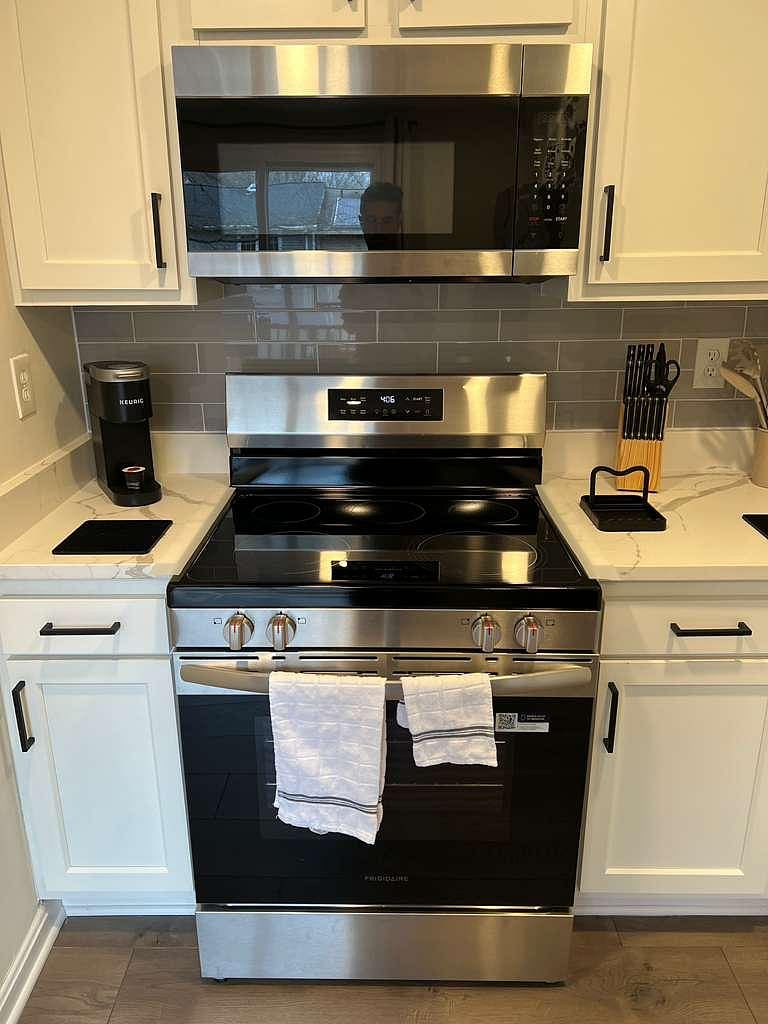 Furnished Finder property 974488_1 photo 10