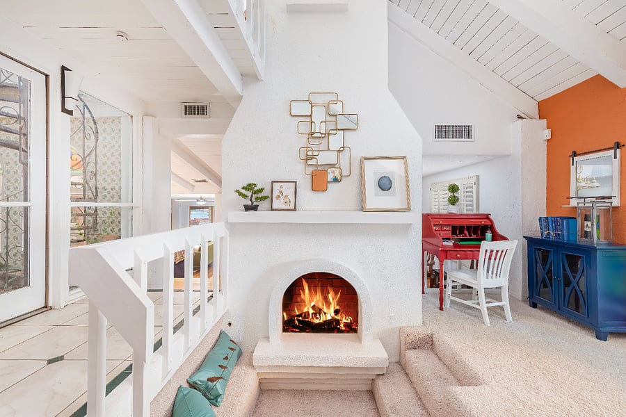 Quiet and Relaxing Living Room - One of two fireplaces