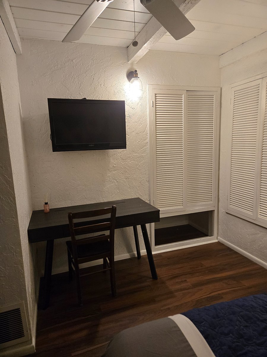 Room 2 - currently occupied