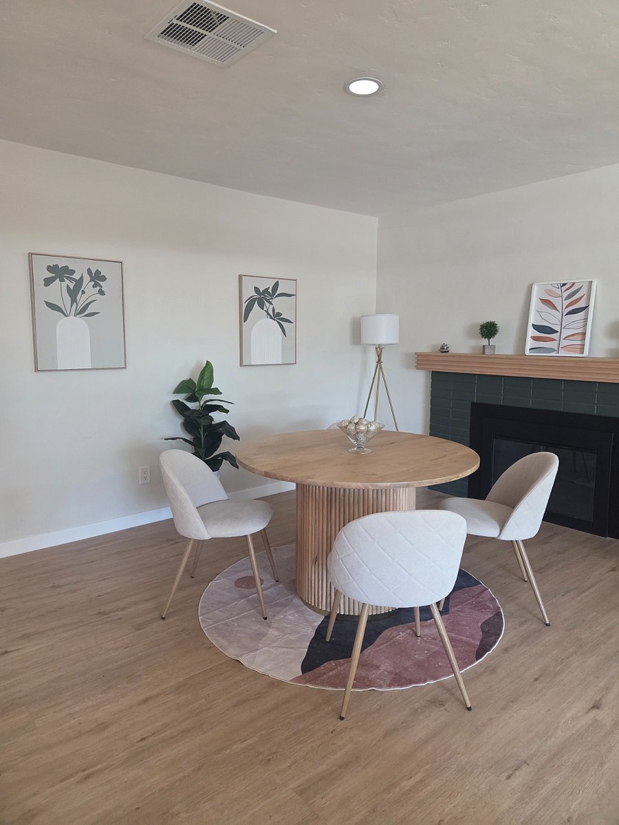 Dining area closeup