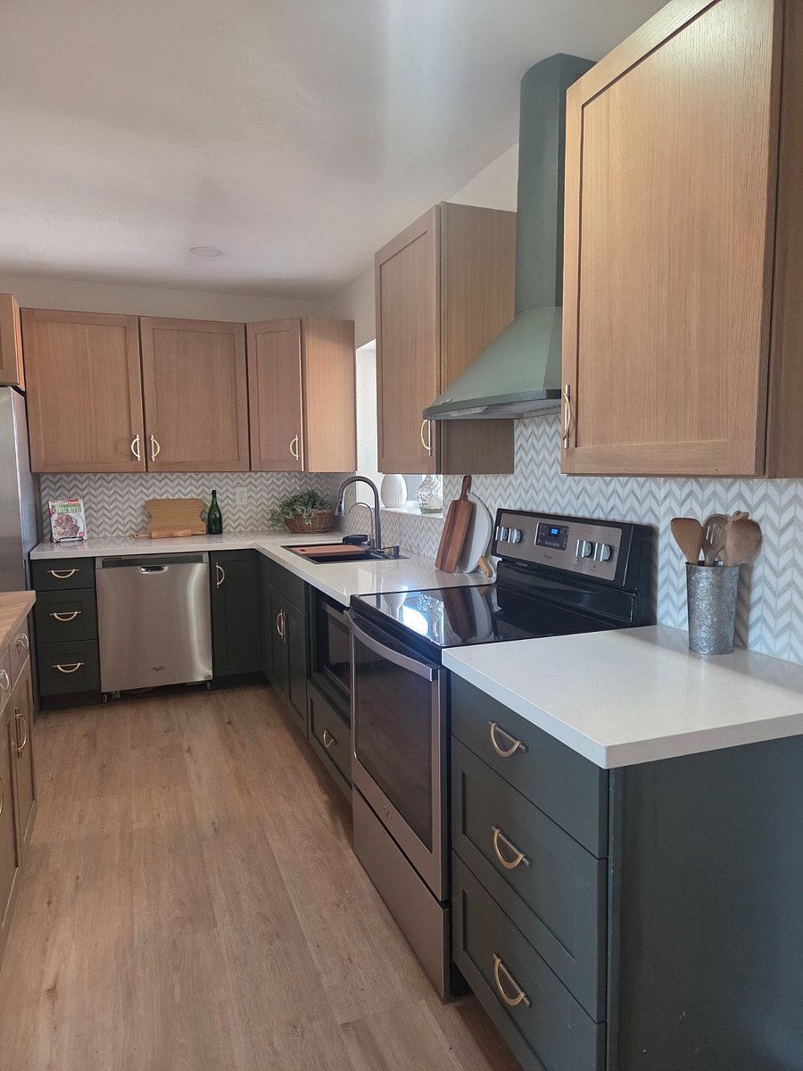 Kitchen counter area