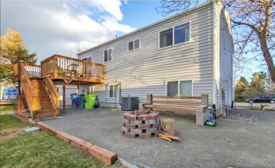Backyard / Firepit