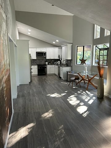 Entrance view to kitchen