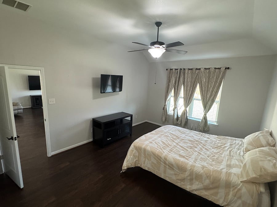 Furnished Finder property 974690_1 photo 5