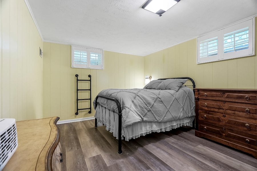 Lower level 4th bedroom 