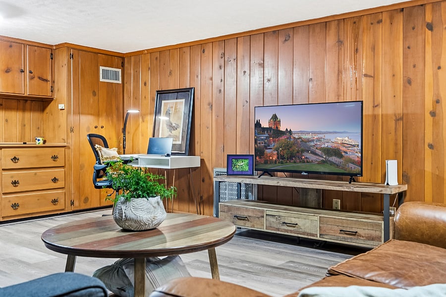 Lower level Rec Room/ Living Room desk and SmartTV