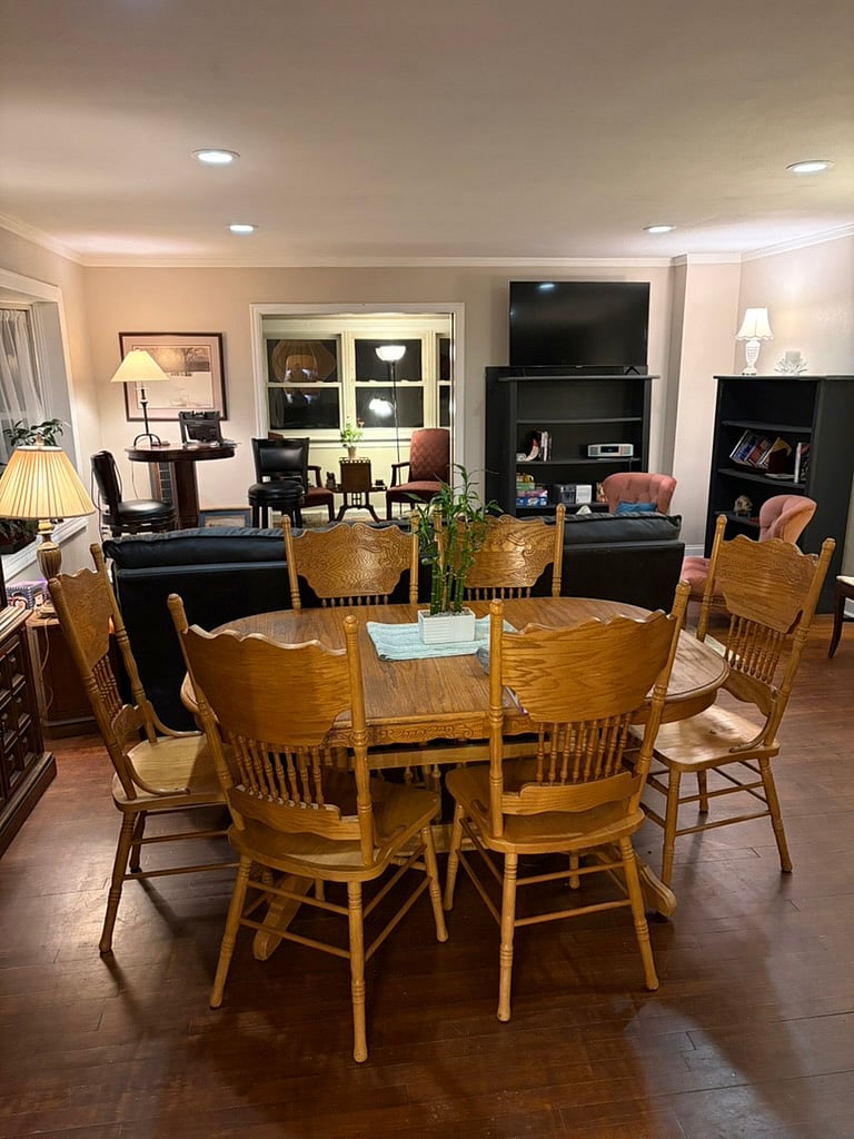 Furnished Finder property 974803_1 photo 3