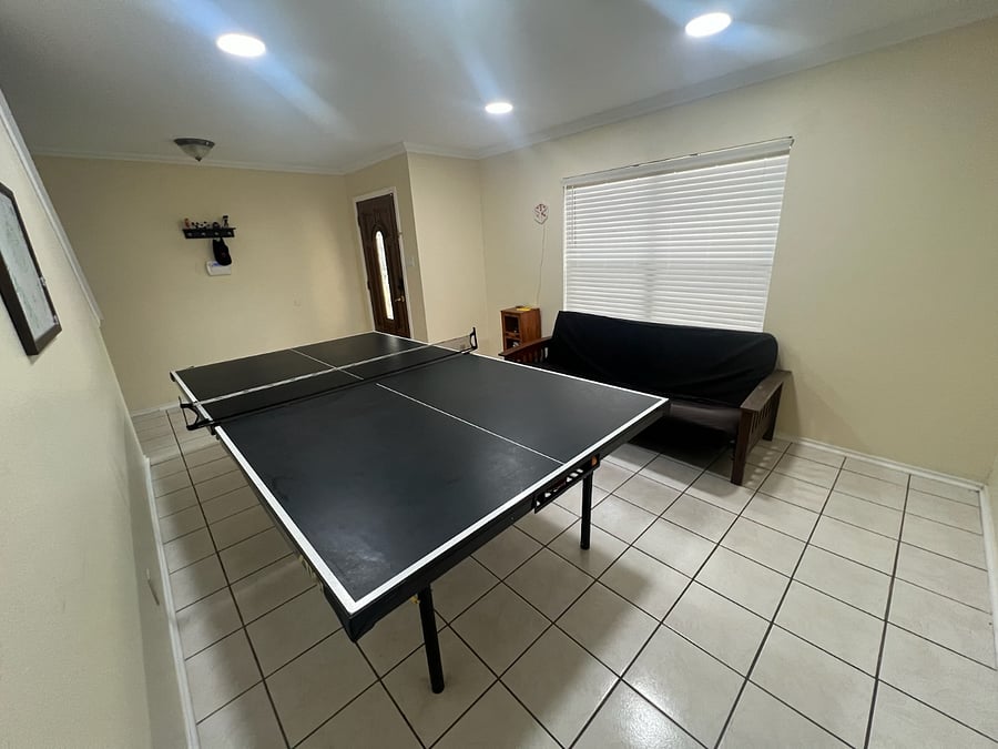 Front room = Ping-pong table