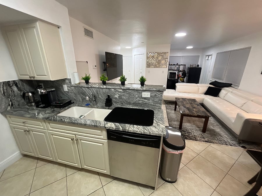 Furnished Finder property 974994_1 photo 9