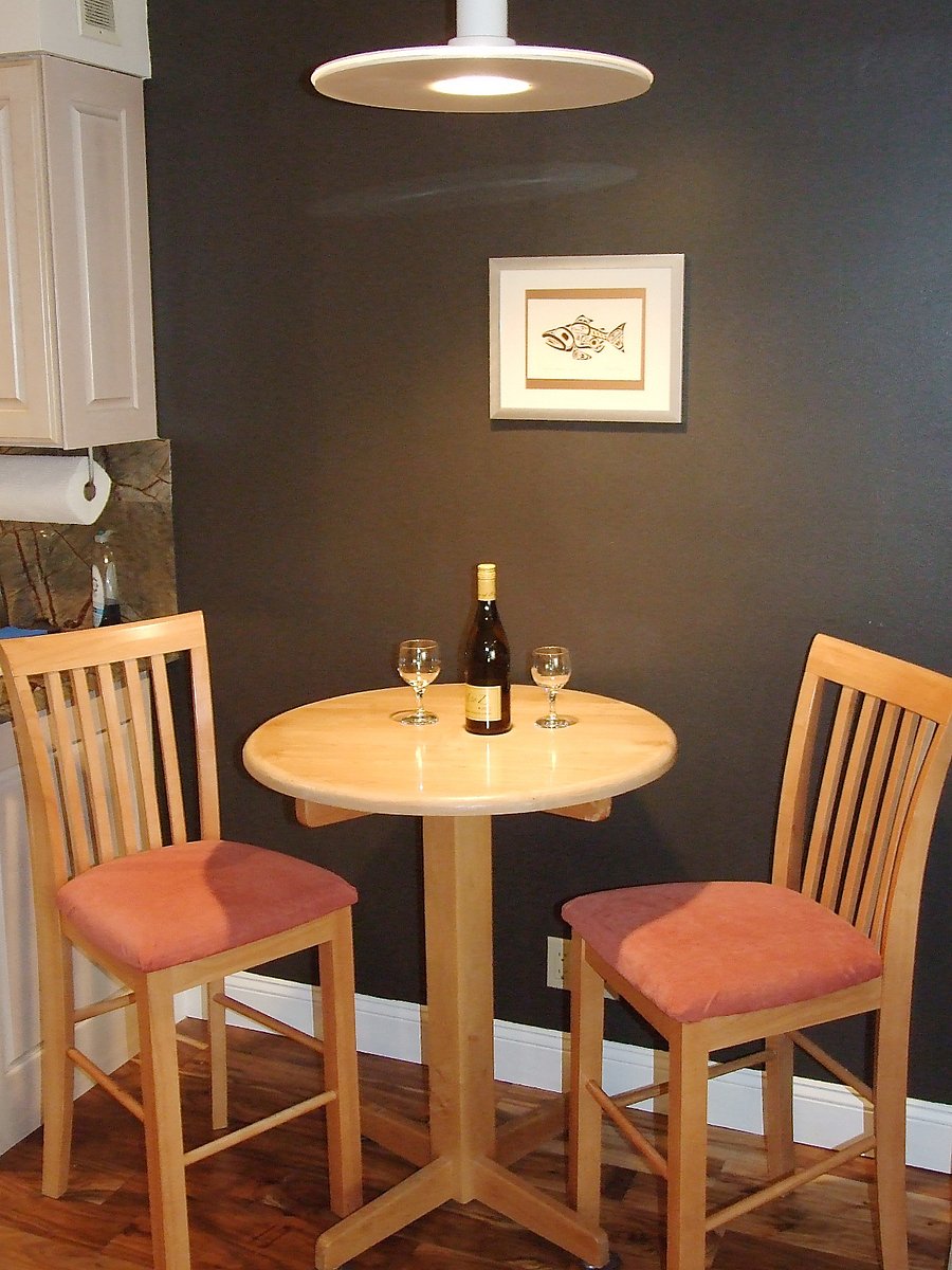 Dining nook