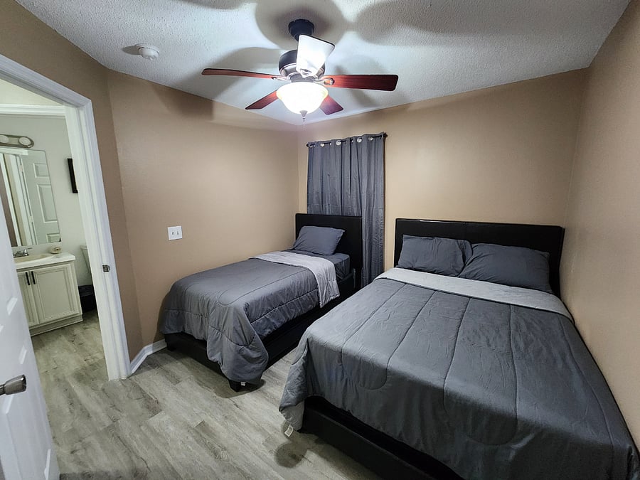 Furnished Finder property 975054_1 photo 15
