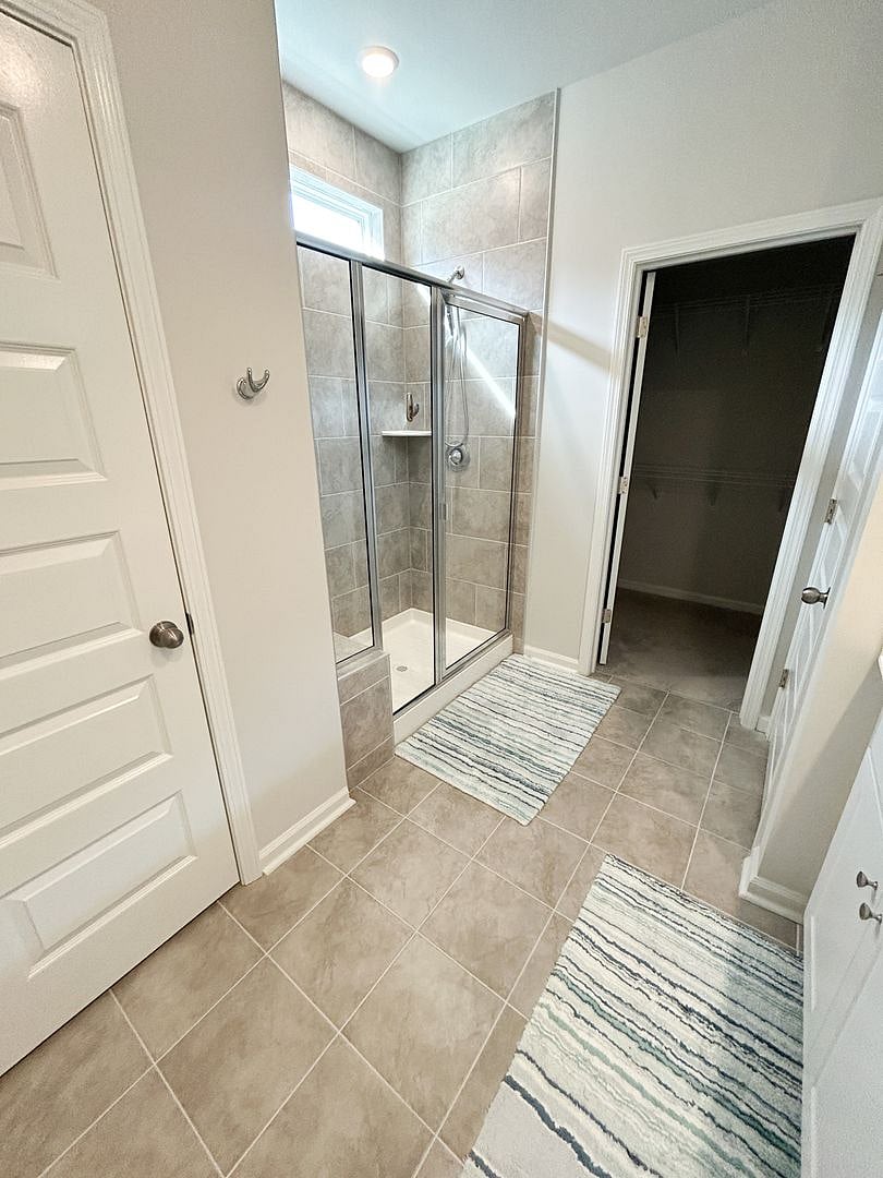 Furnished Finder property 975093_1 photo 8