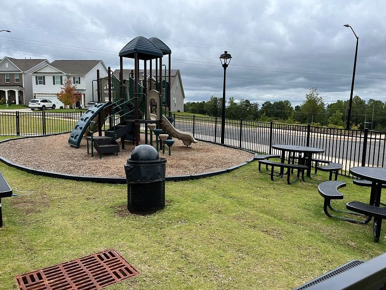 Multiple playgrounds & picnic areas.