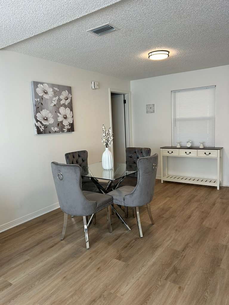 Furnished Finder property 975139_1 photo 8