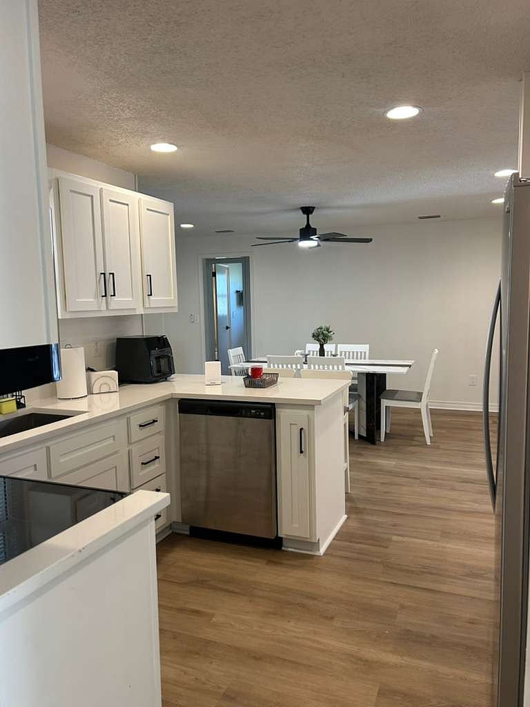 Furnished Finder property 975139_1 photo 3