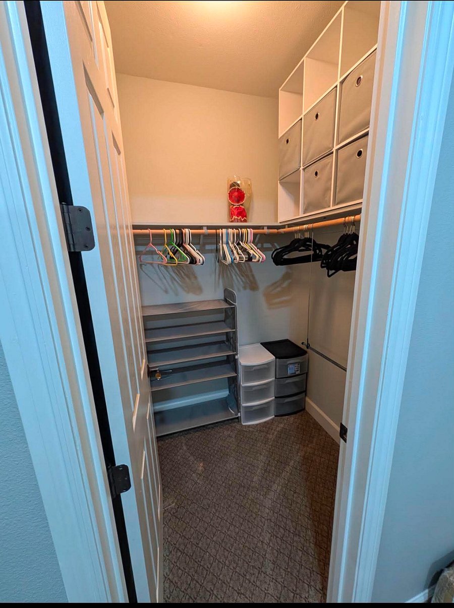 Bedroom 2 walk in closet 