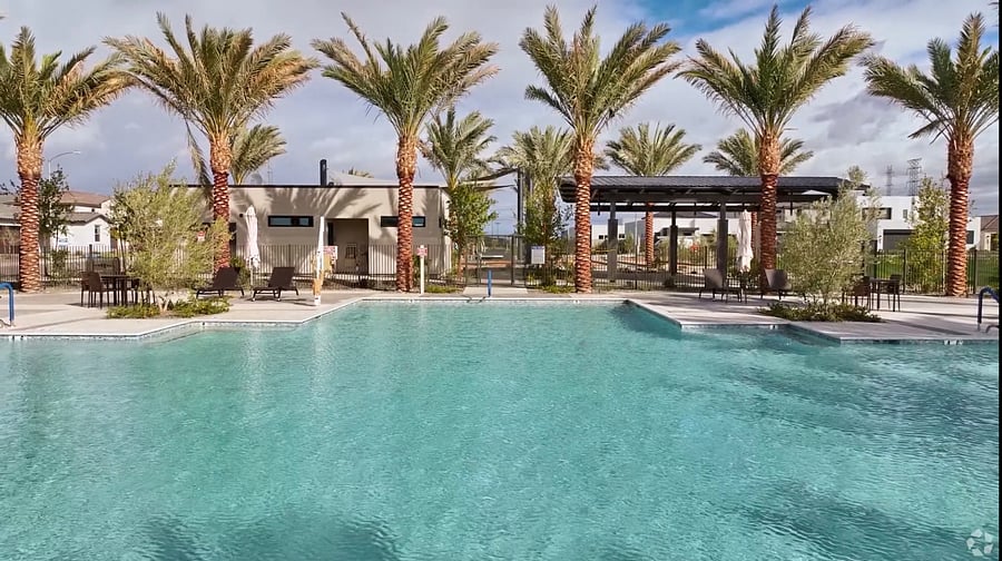 Oasis Pool