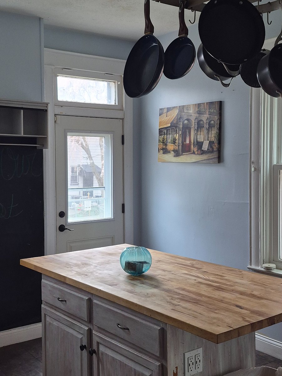 Kitchen Island