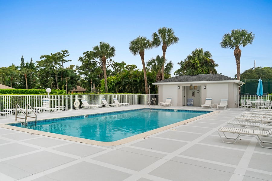 Heated Saltwater Pool