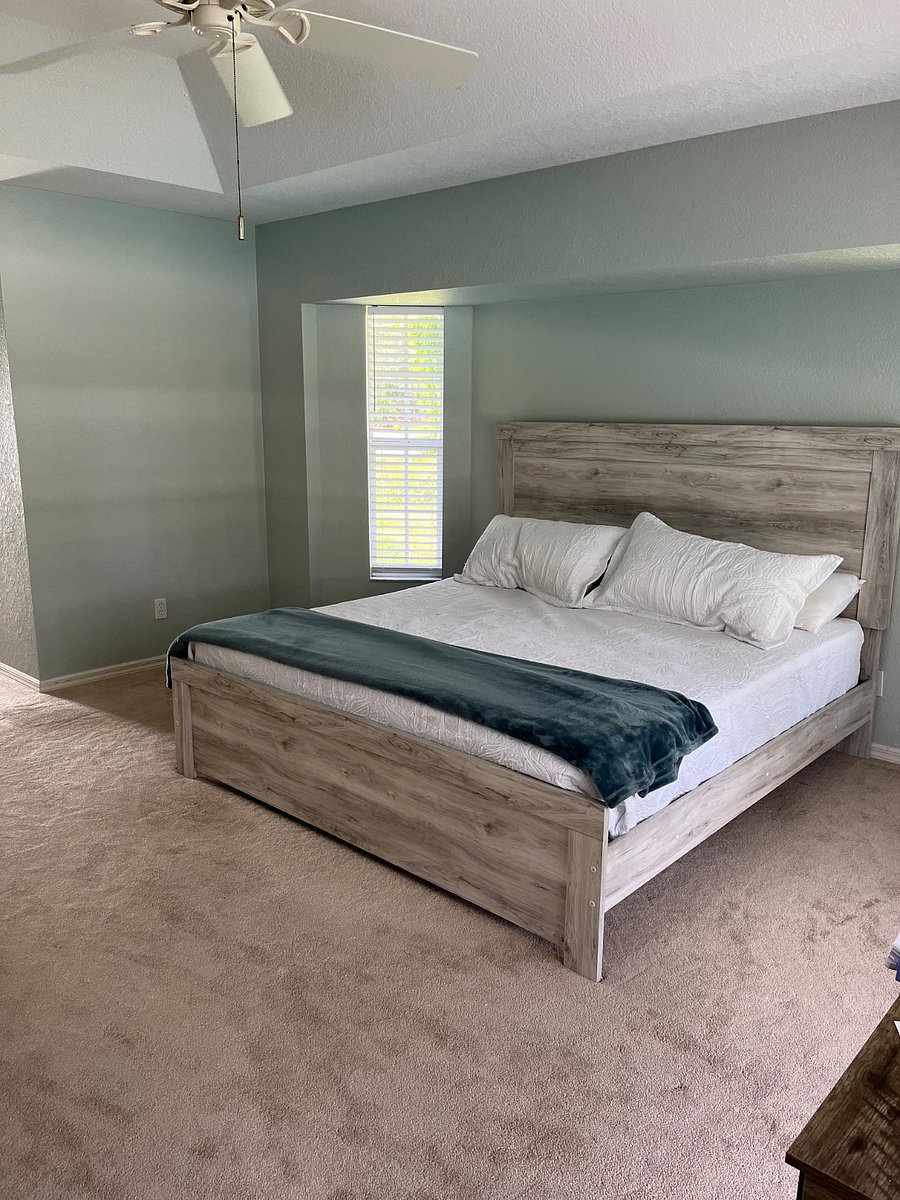 Primary Bedroom King