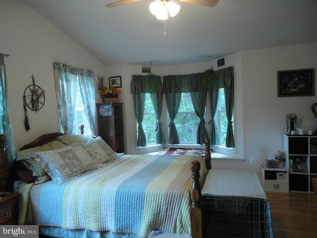 Furnished Finder property 975382_1 photo 11