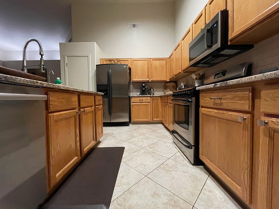 Fully equipped kitchen