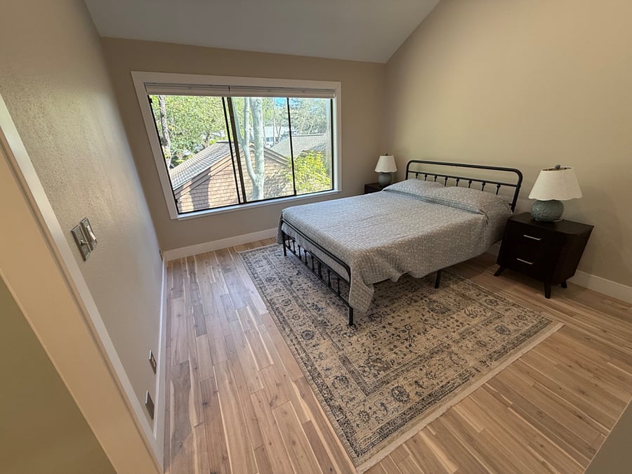 2nd Bedroom Queen Bed