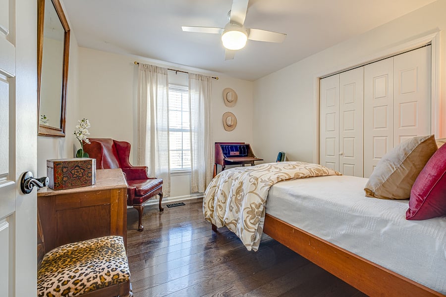 3rd Bedroom - flex room. TWIN BED with TRUNDLE. Perfect for occasional guests. 