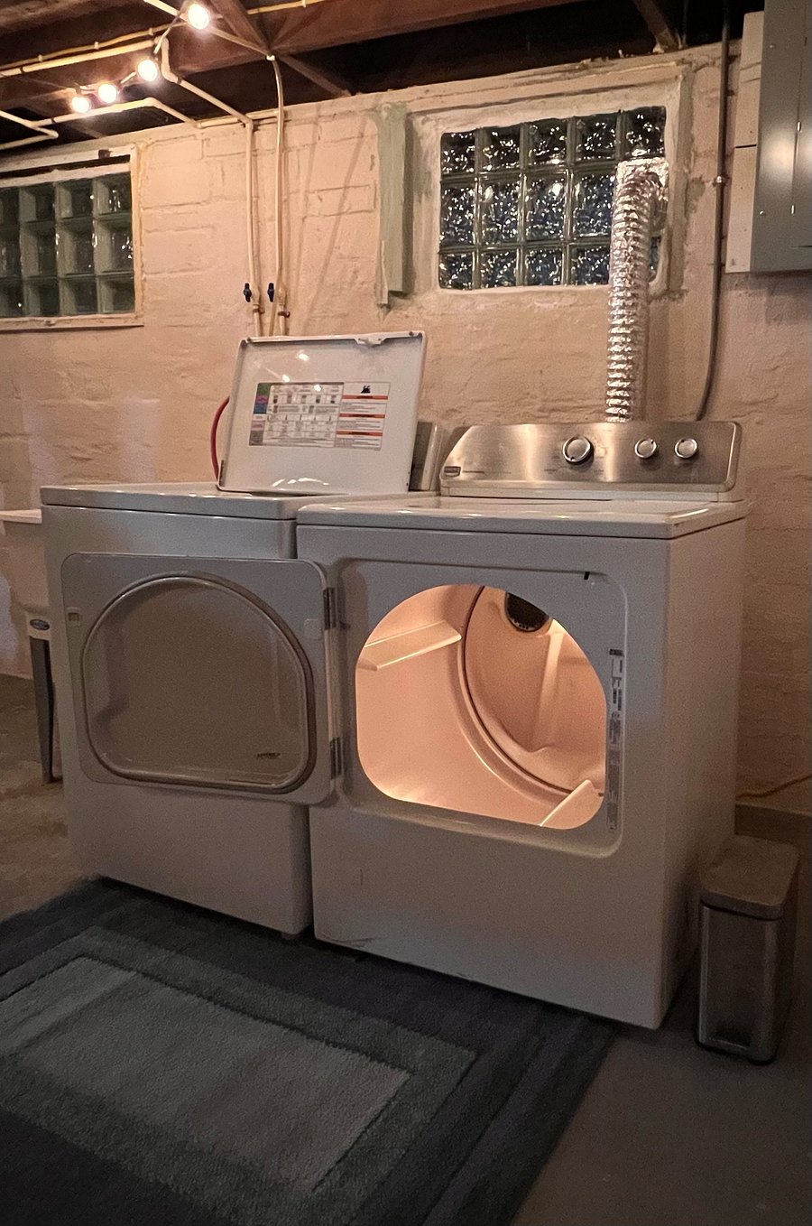 Washer/Dryer Picture Two