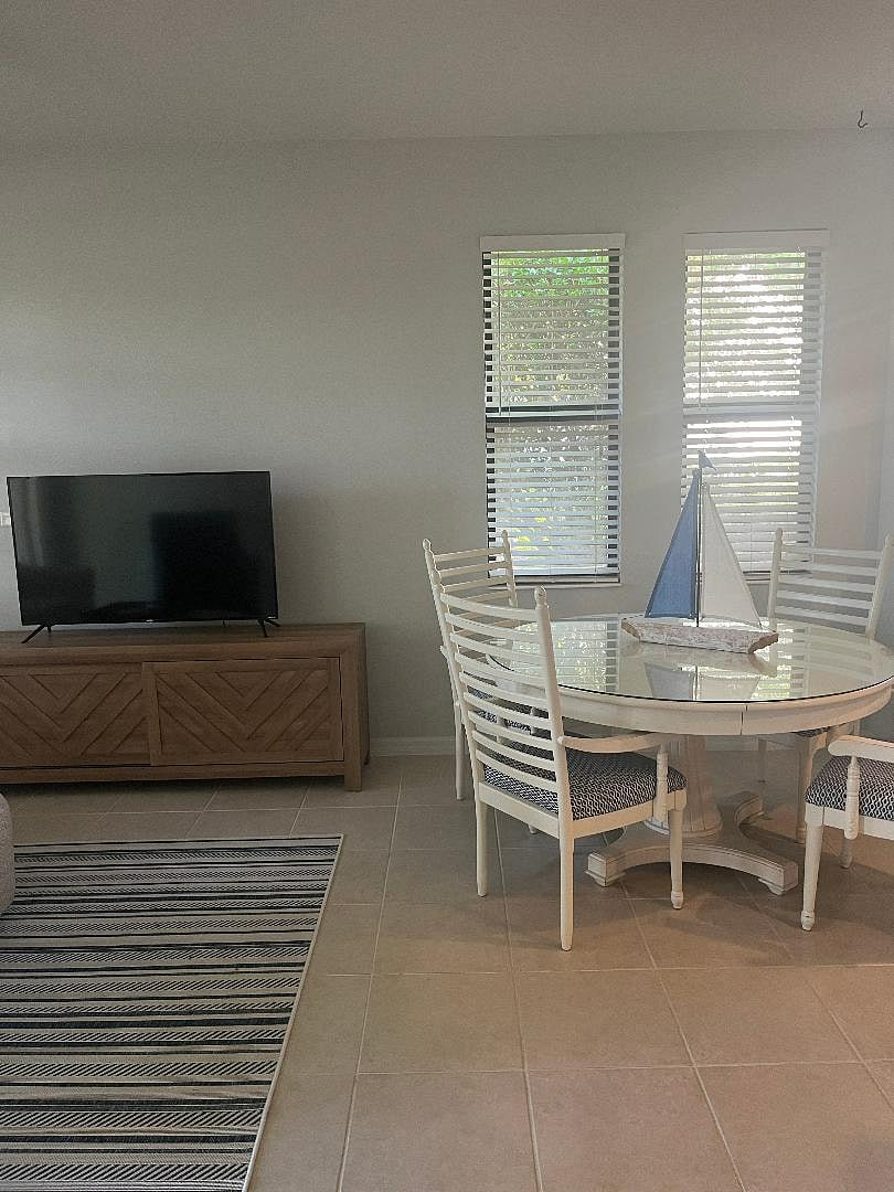 Furnished Finder property 975487_1 photo 17