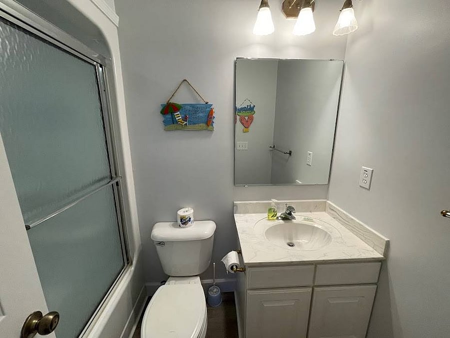 Front Unit Bathroom 2