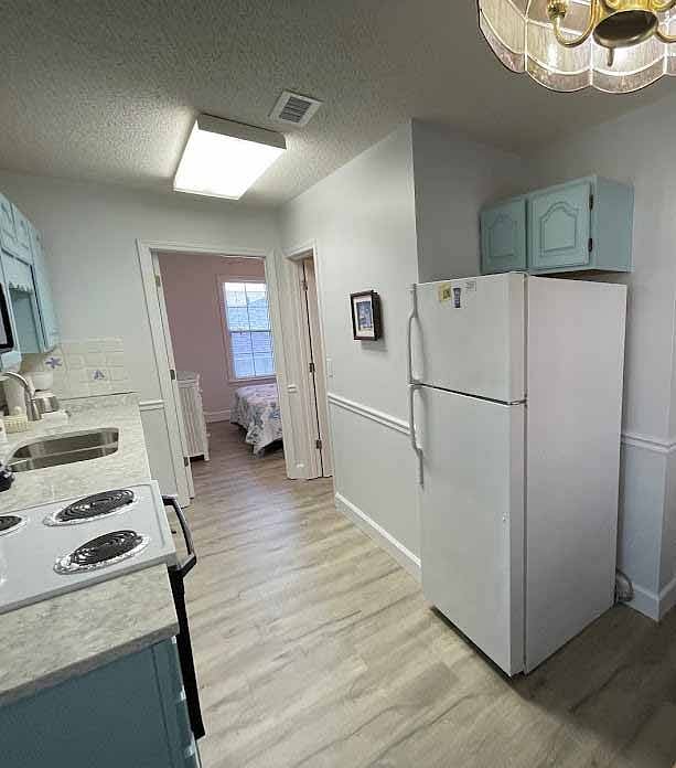 Back Unit Kitchen