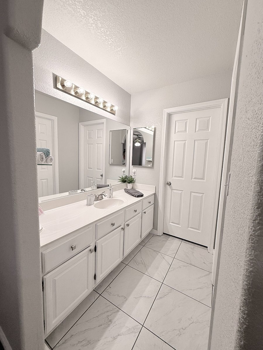 Furnished Finder property 975561_1 photo 9
