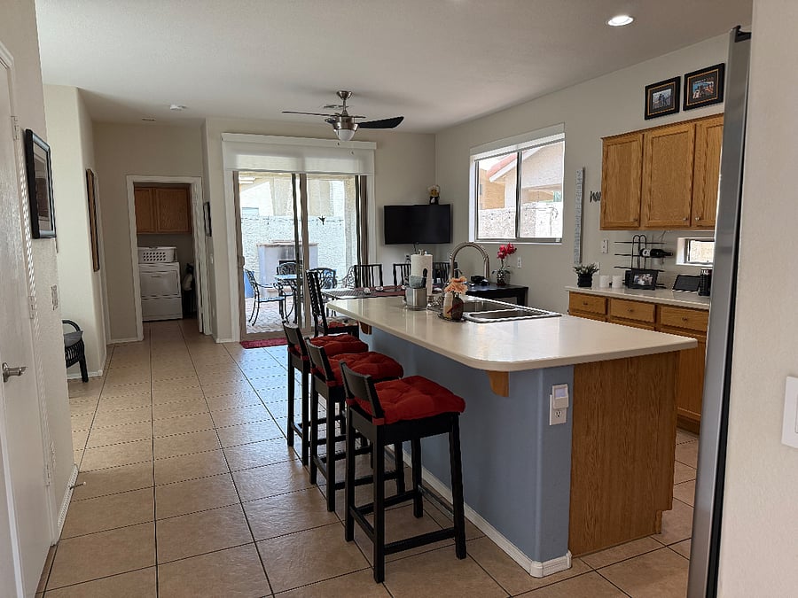 Furnished Finder property 975579_1 photo 3