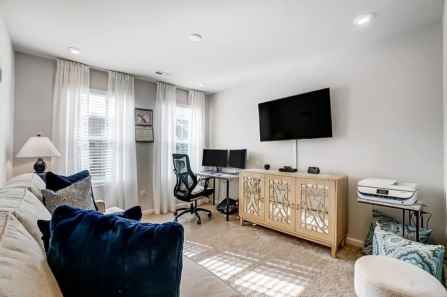 Upstairs loft for family time and/or working