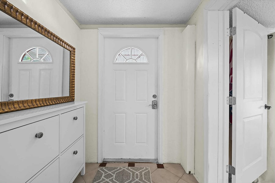 Furnished Finder property 975602_1 photo 6