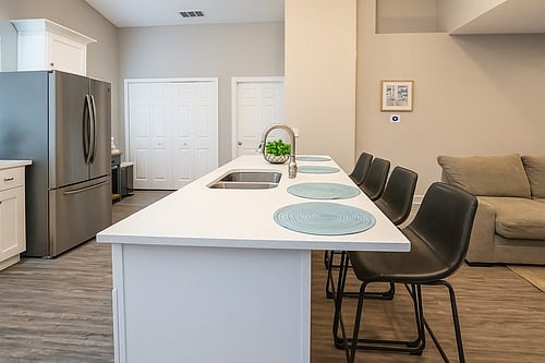 Furnished Finder property 975615_1 photo 6