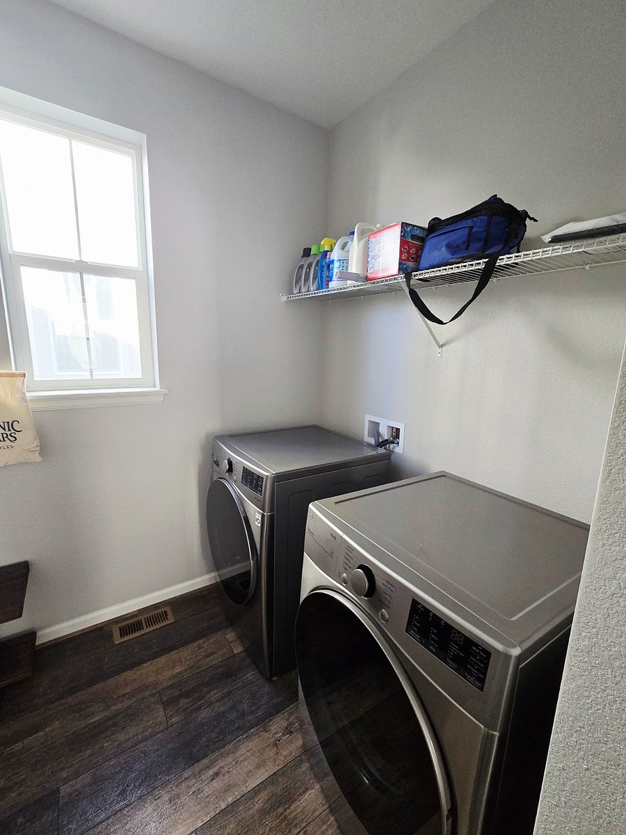 Shared washer and dryer