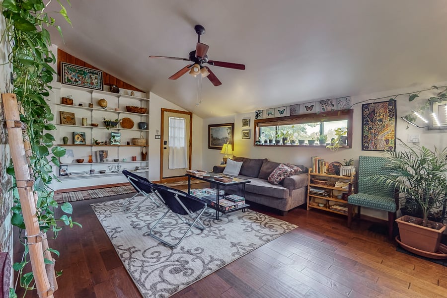 Common/shared living room for guests