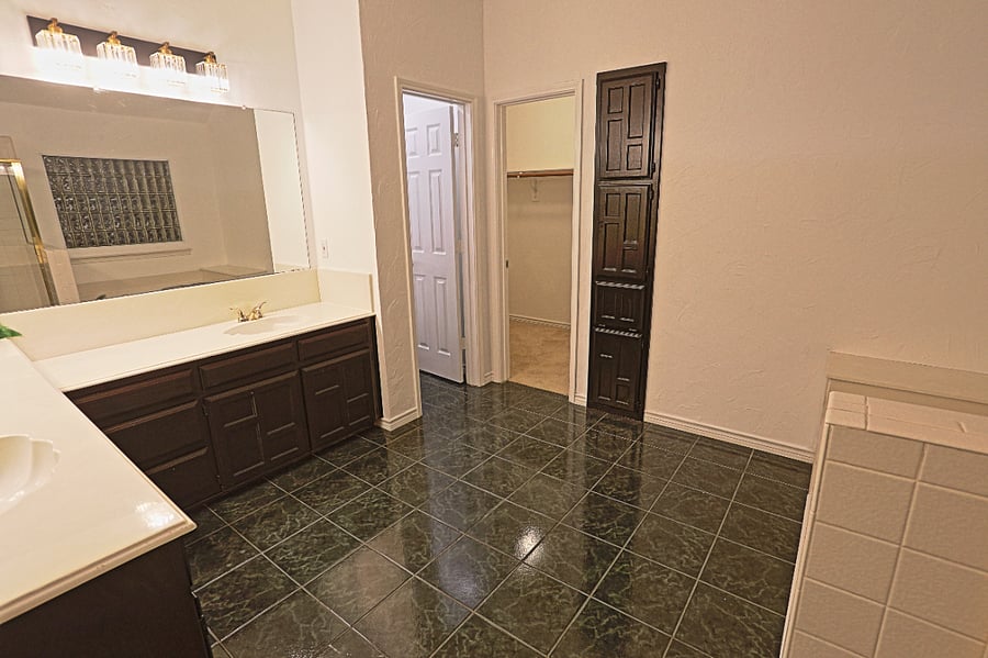 Furnished Finder property 975675_1 photo 17