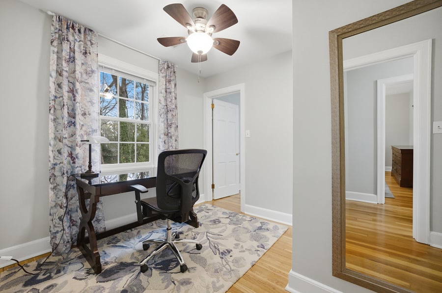 Office space upstairs